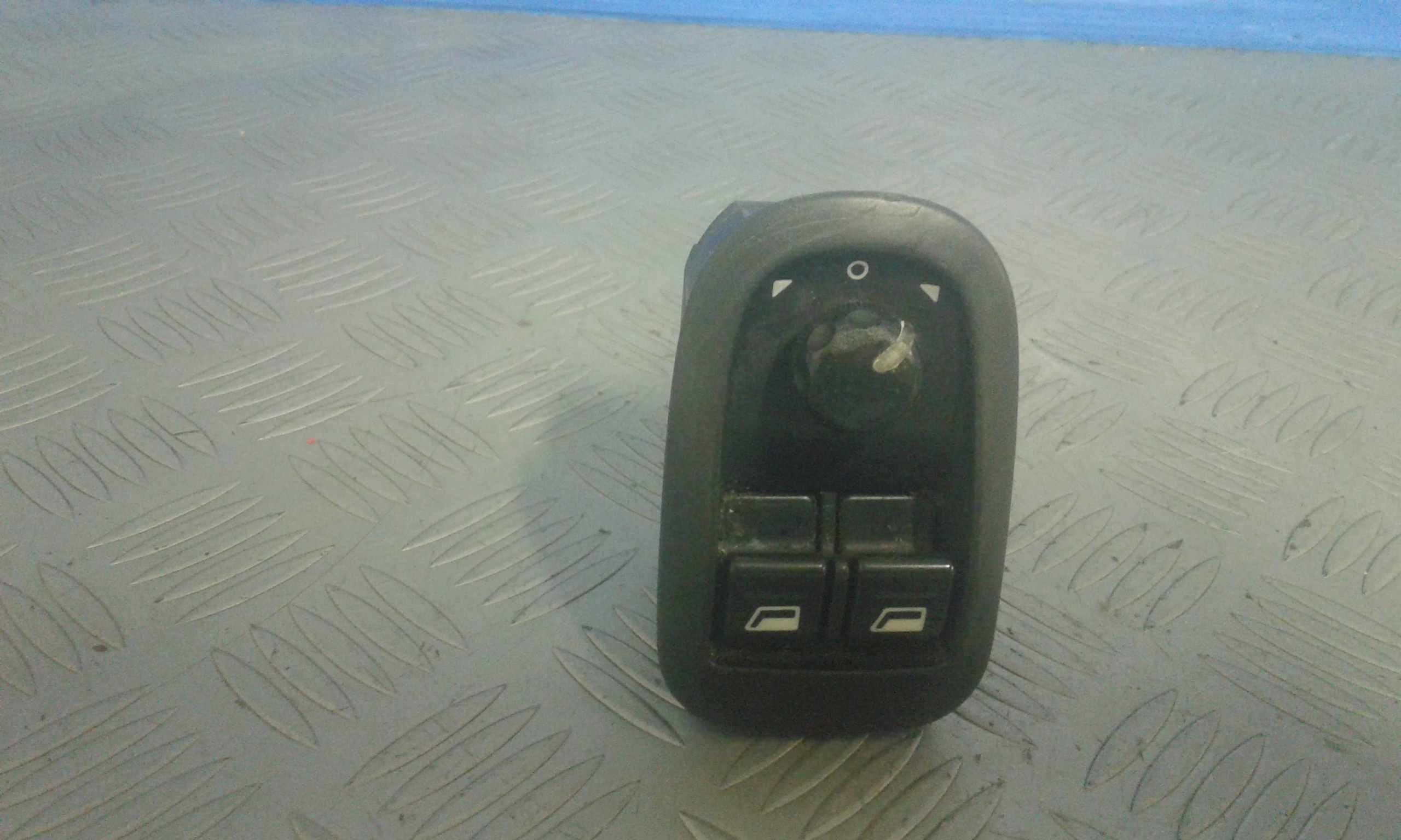 Pulsantiera Anteriore Sinistra Guida PEUGEOT 206 1 Serie