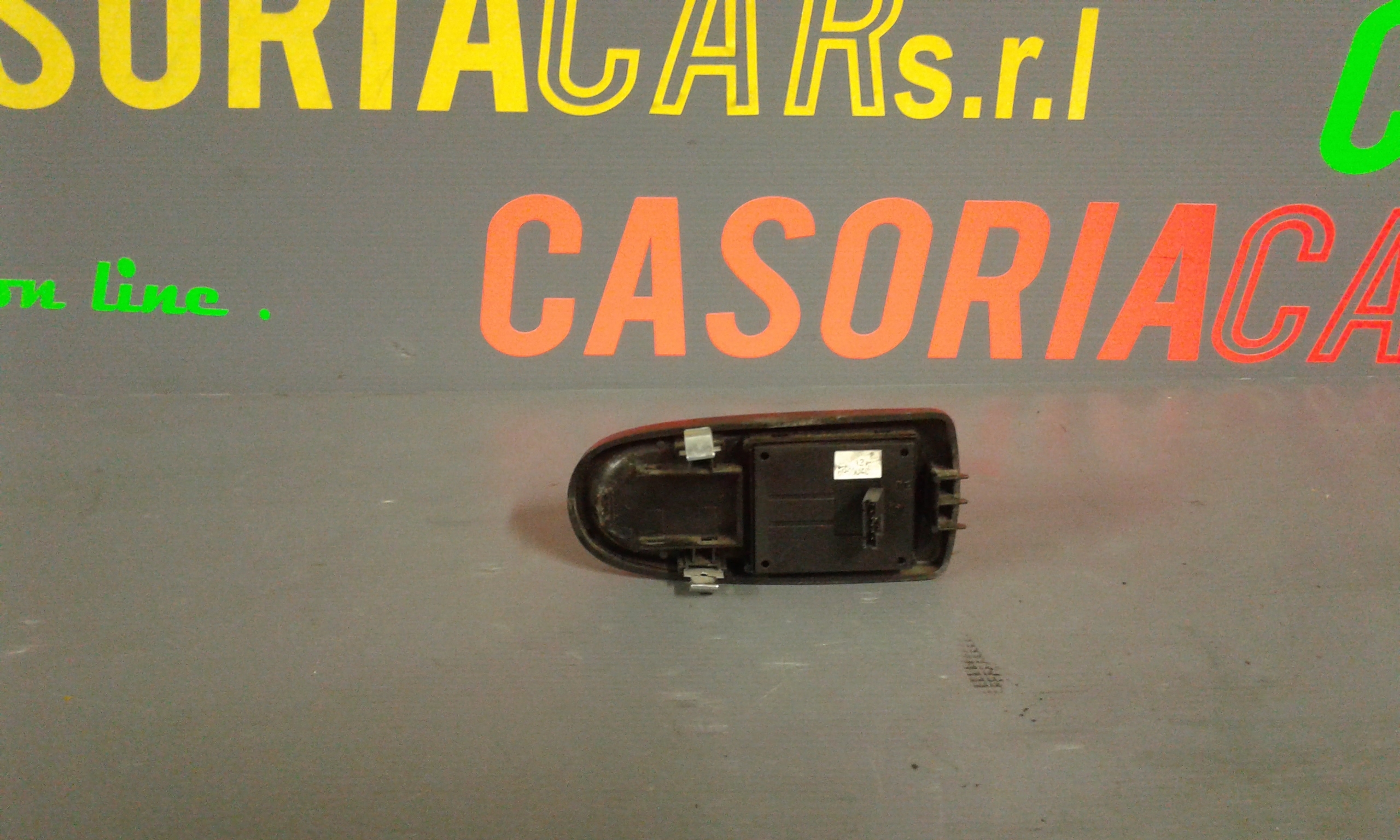 Pulsantiera Anteriore Sinistra Guida IVECO Daily 4 Serie