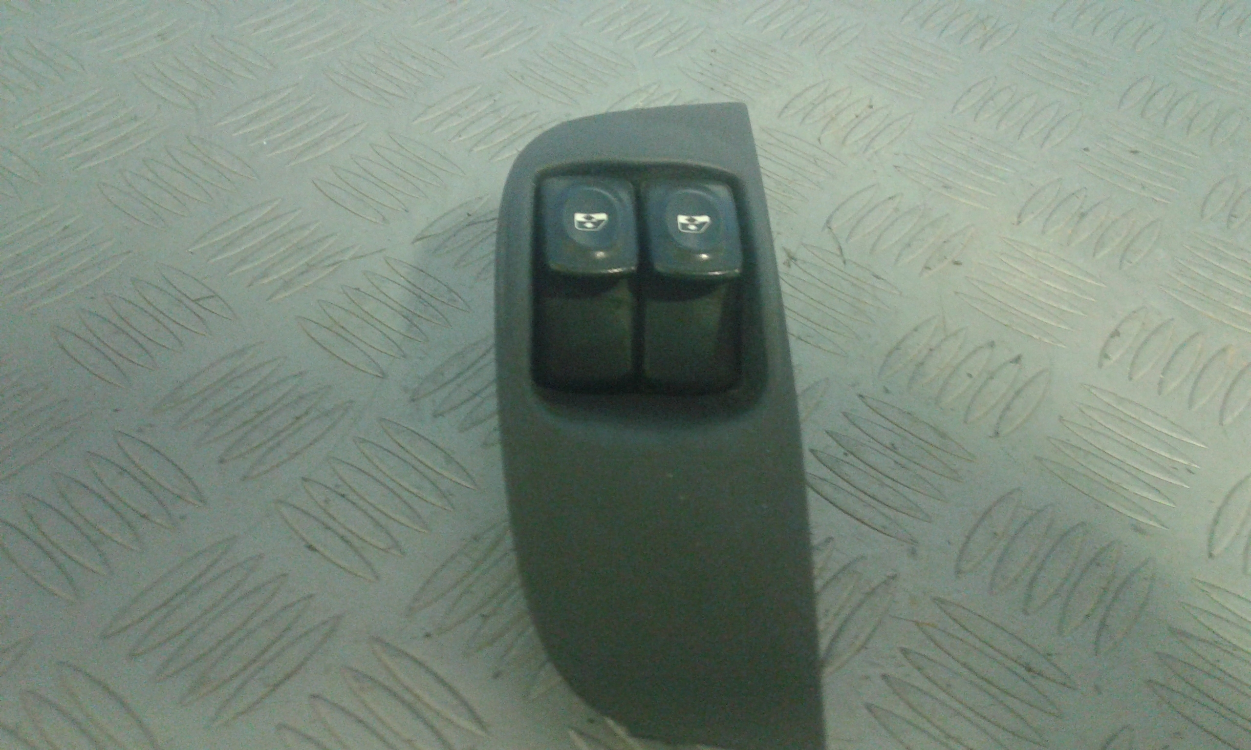 Pulsantiera Anteriore Sinistra Guida RENAULT Megane ll Grand Tour