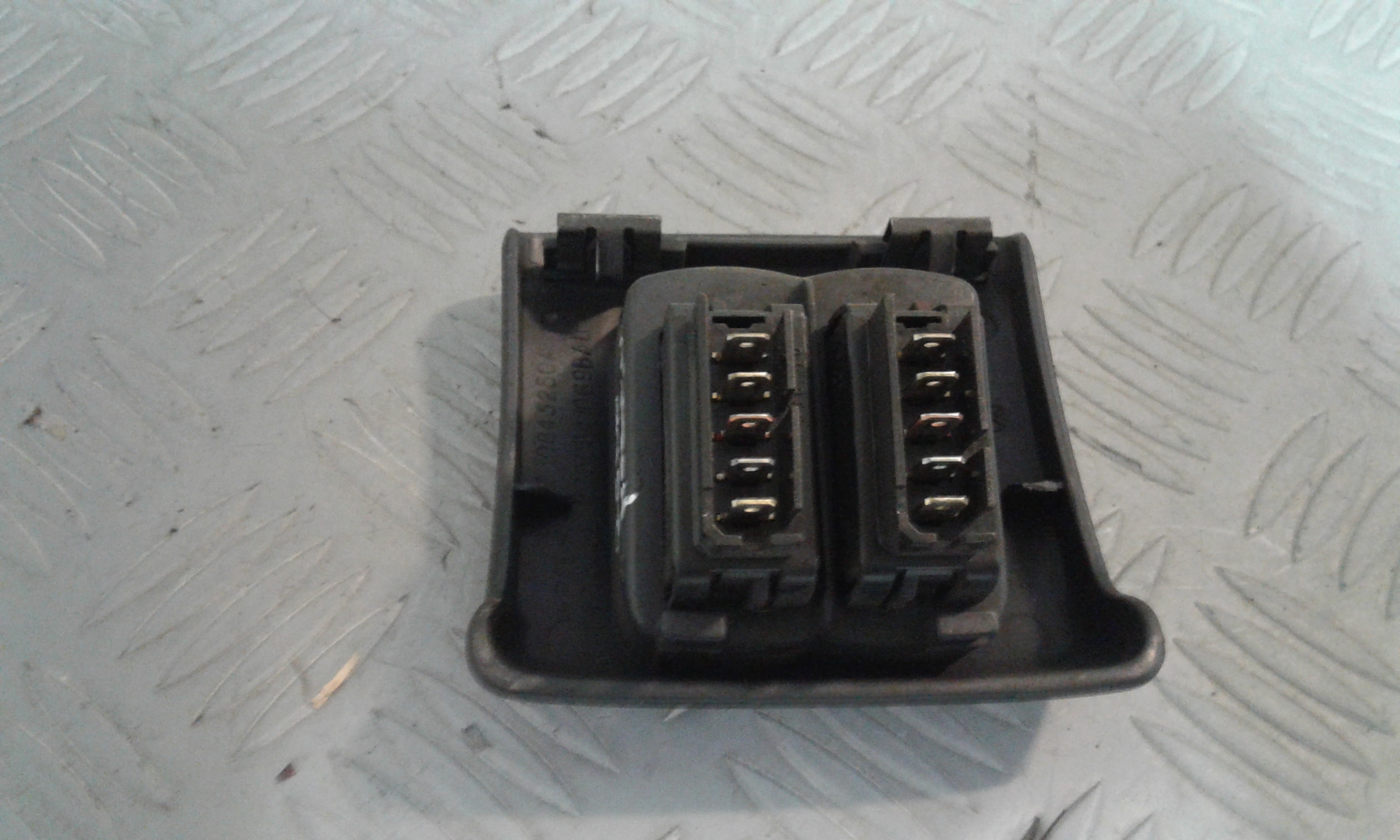 Pulsantiera Anteriore Sinistra Guida RENAULT Megane Coach