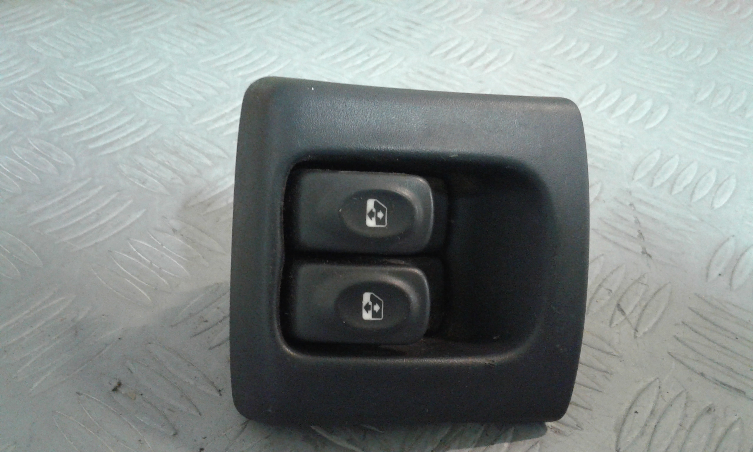 Pulsantiera Anteriore Sinistra Guida RENAULT Megane Coach