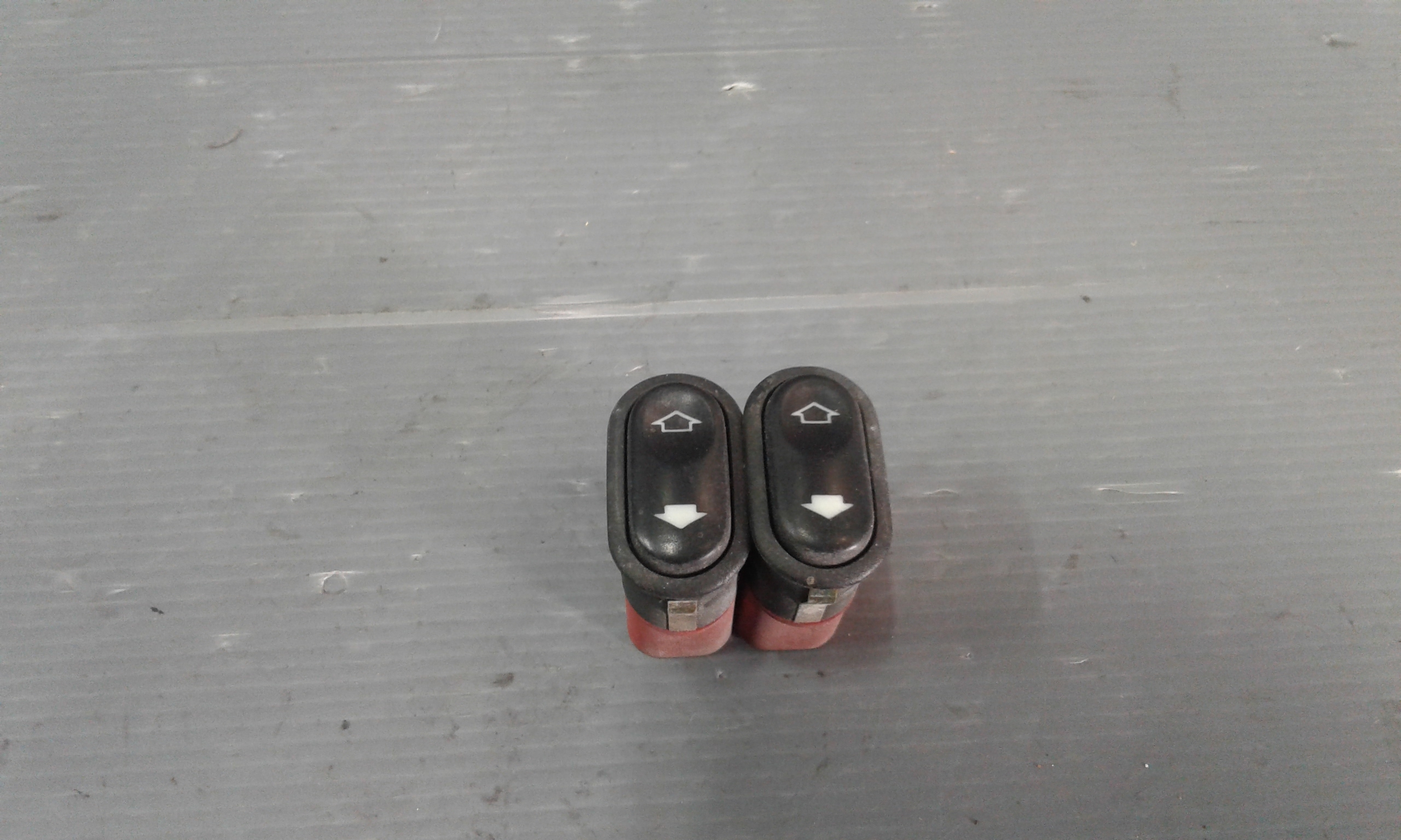 Pulsantiera Anteriore Sinistra Guida FORD Transit 4 Serie