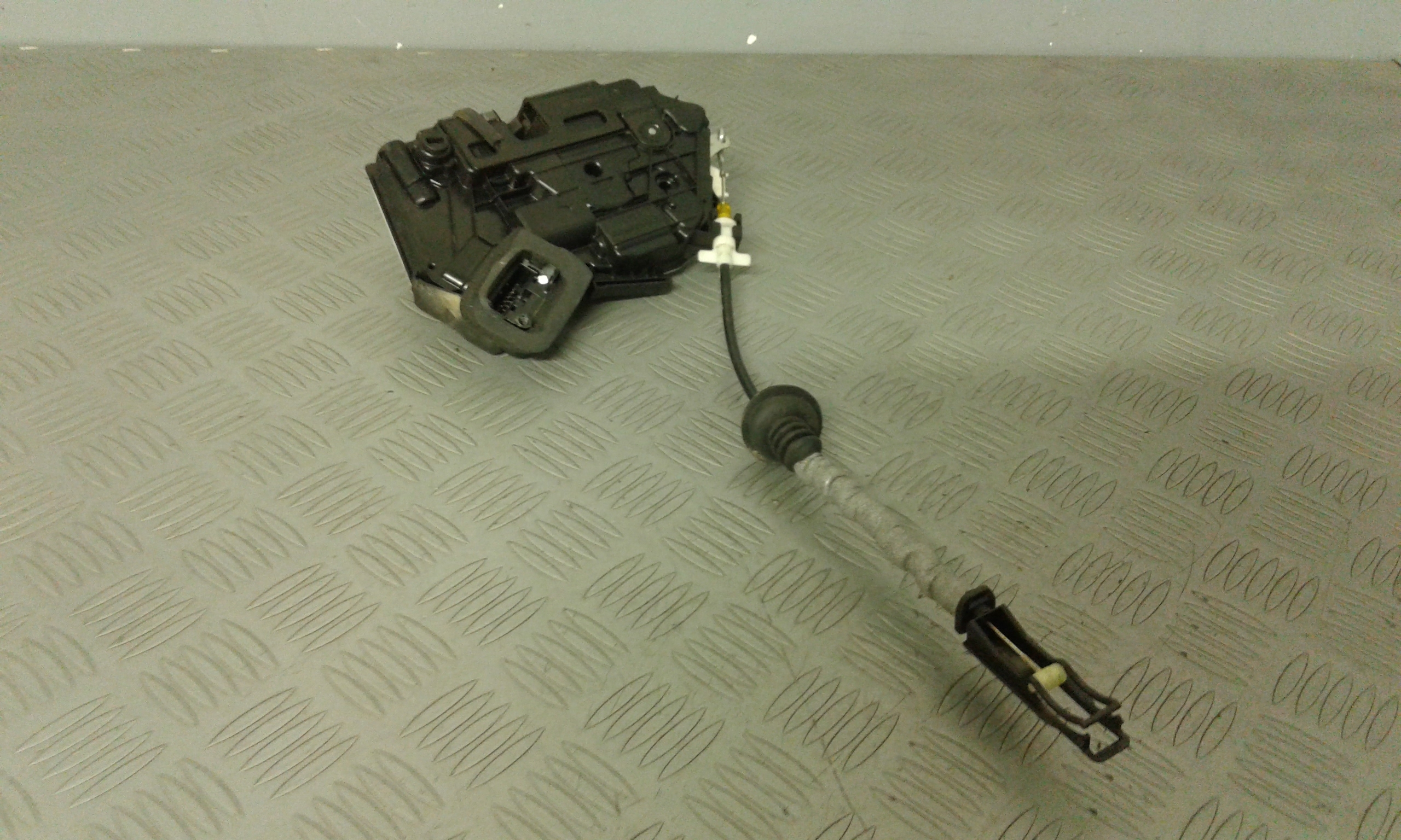 Serratura Posteriore destra VOLKSWAGEN Polo 5 Serie