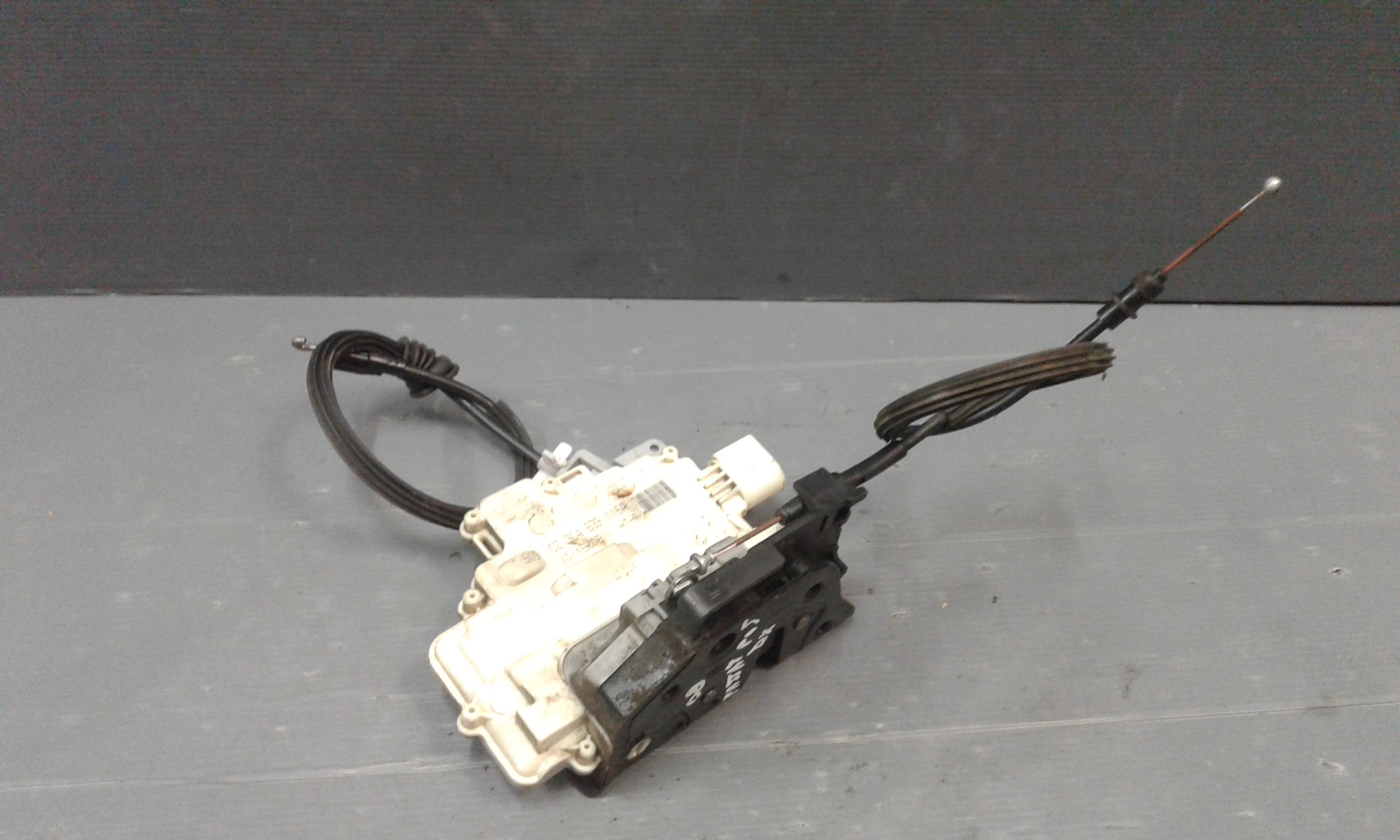 Serratura Posteriore destra VOLKSWAGEN Passat Variant 4 Serie