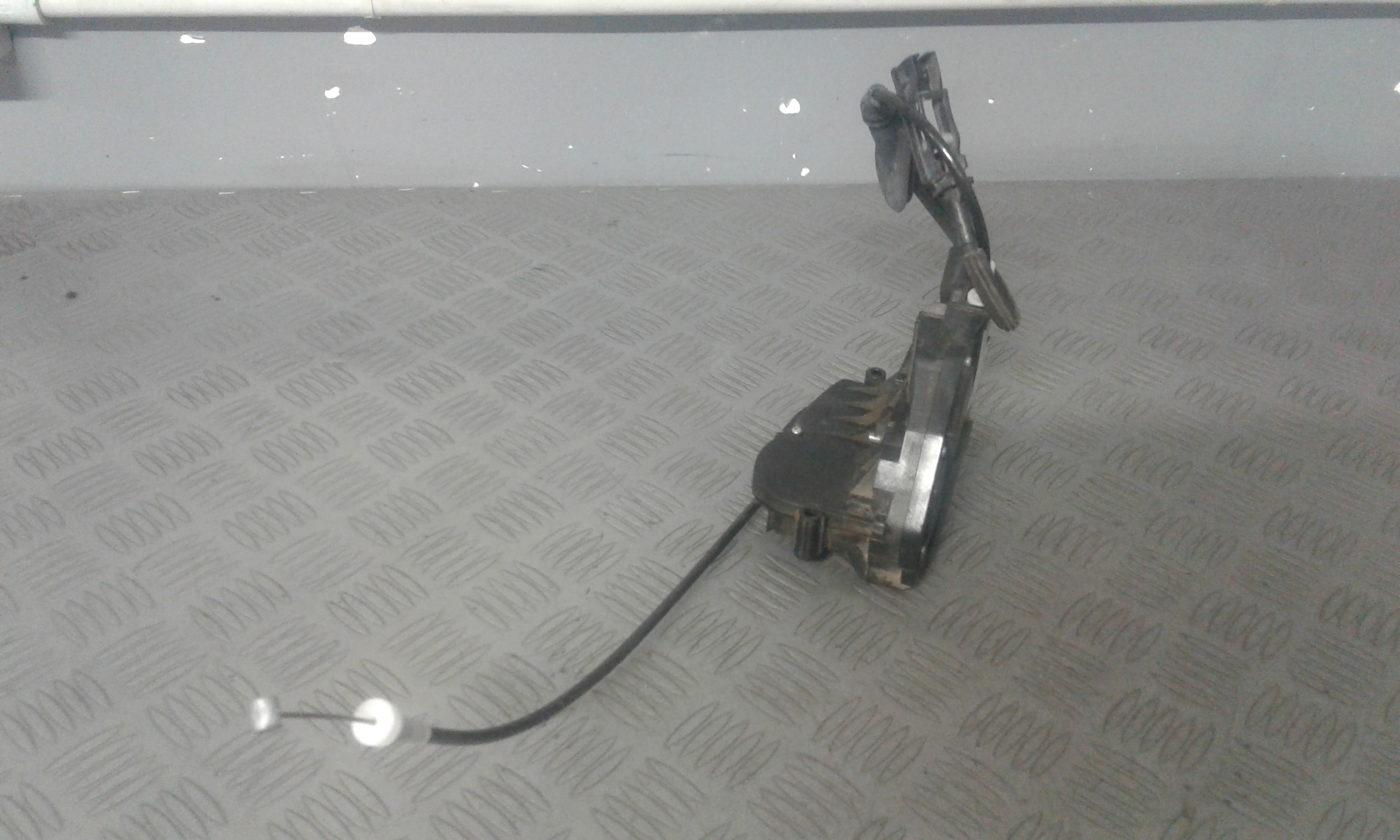 Serratura Anteriore Sinistra FORD Fiesta 6 Serie