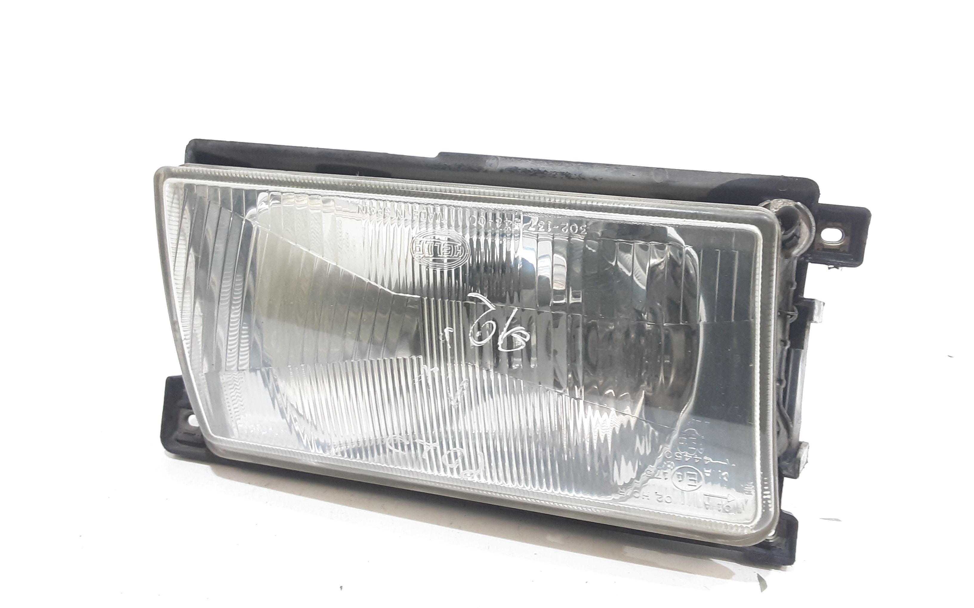 Faro anteriore Destro Passeggero VOLKSWAGEN Polo 2 Serie