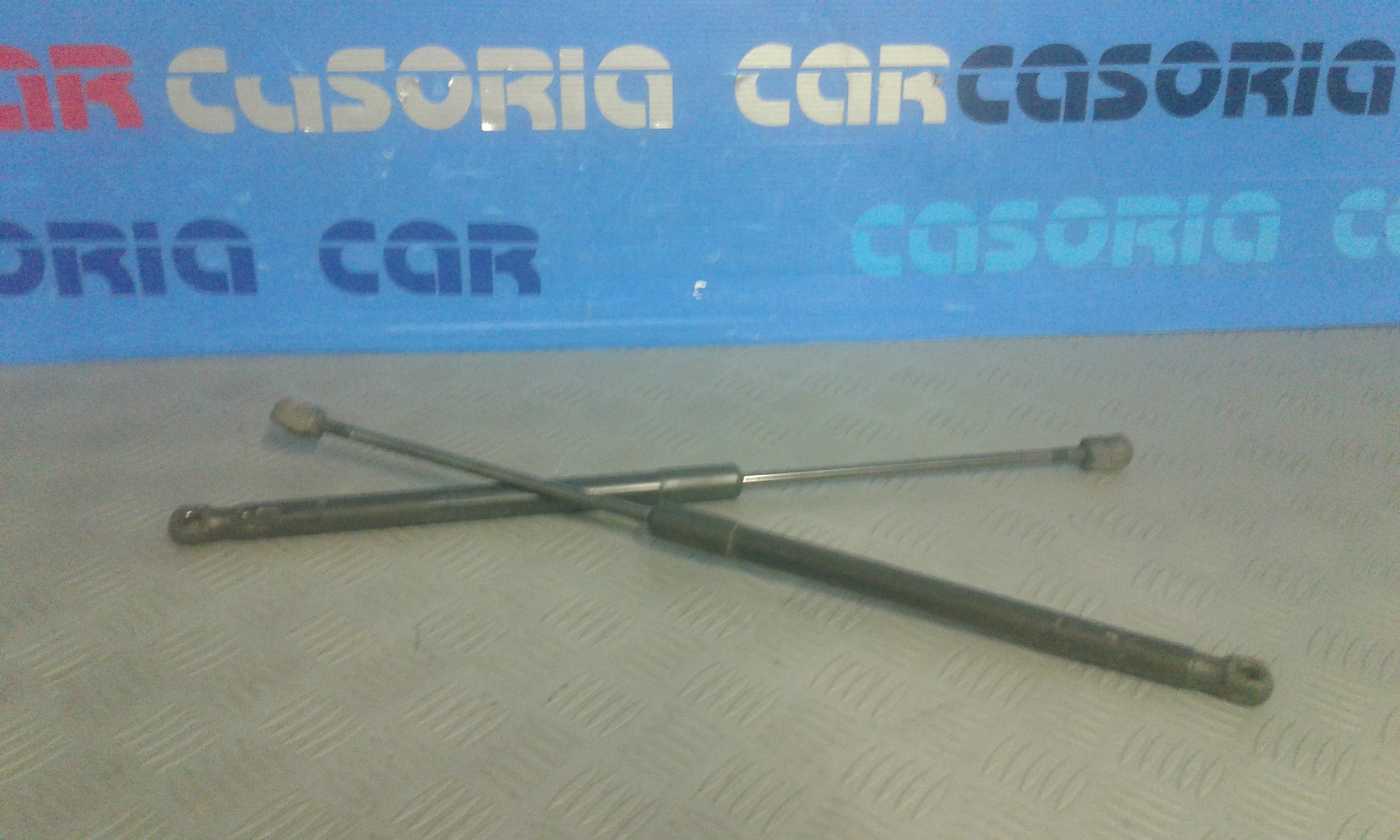 Pistoncini cofano Post. MERCEDES Classe A W169 3 Serie