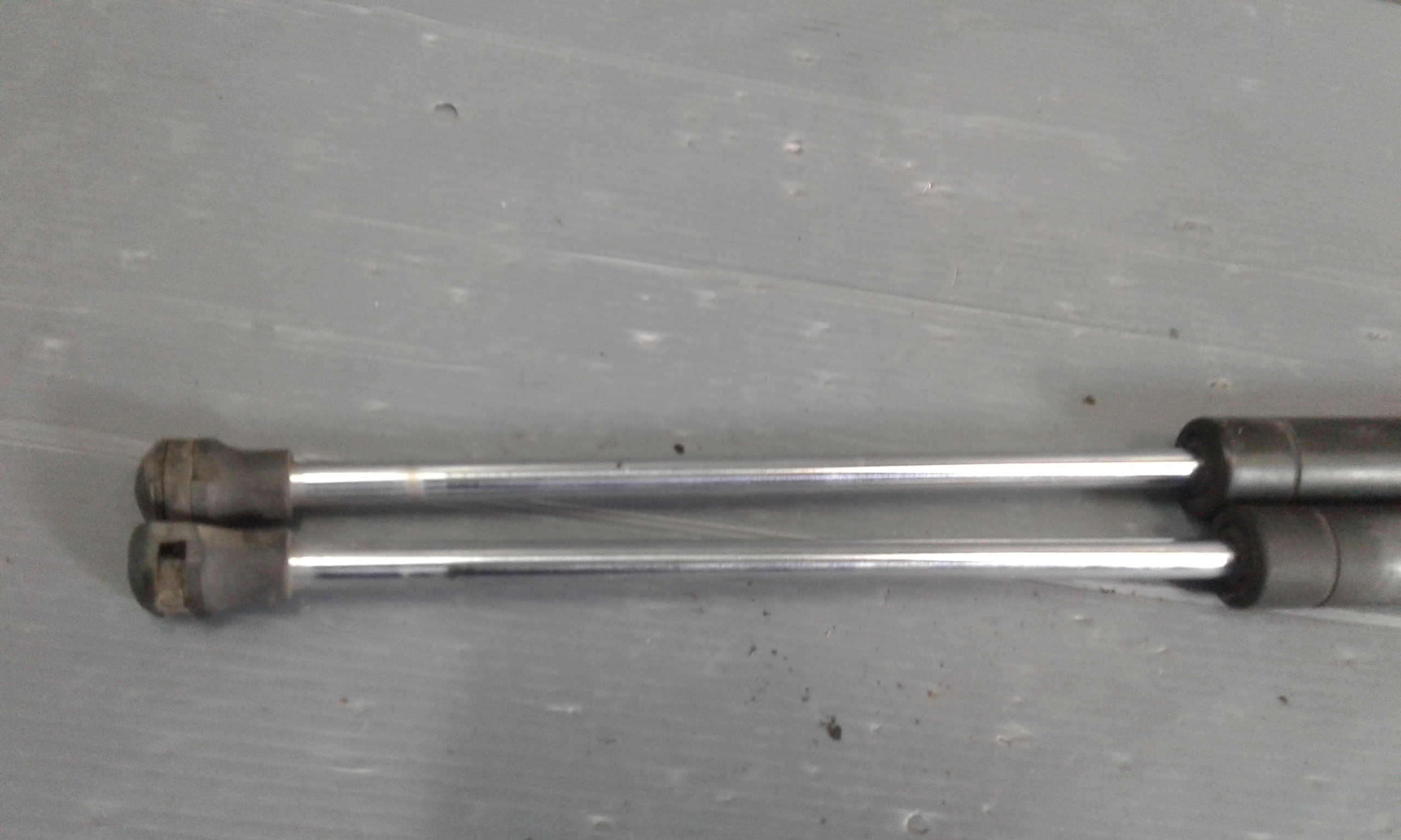 Pistoncini cofano Post. CHEVROLET Matiz 3 Serie