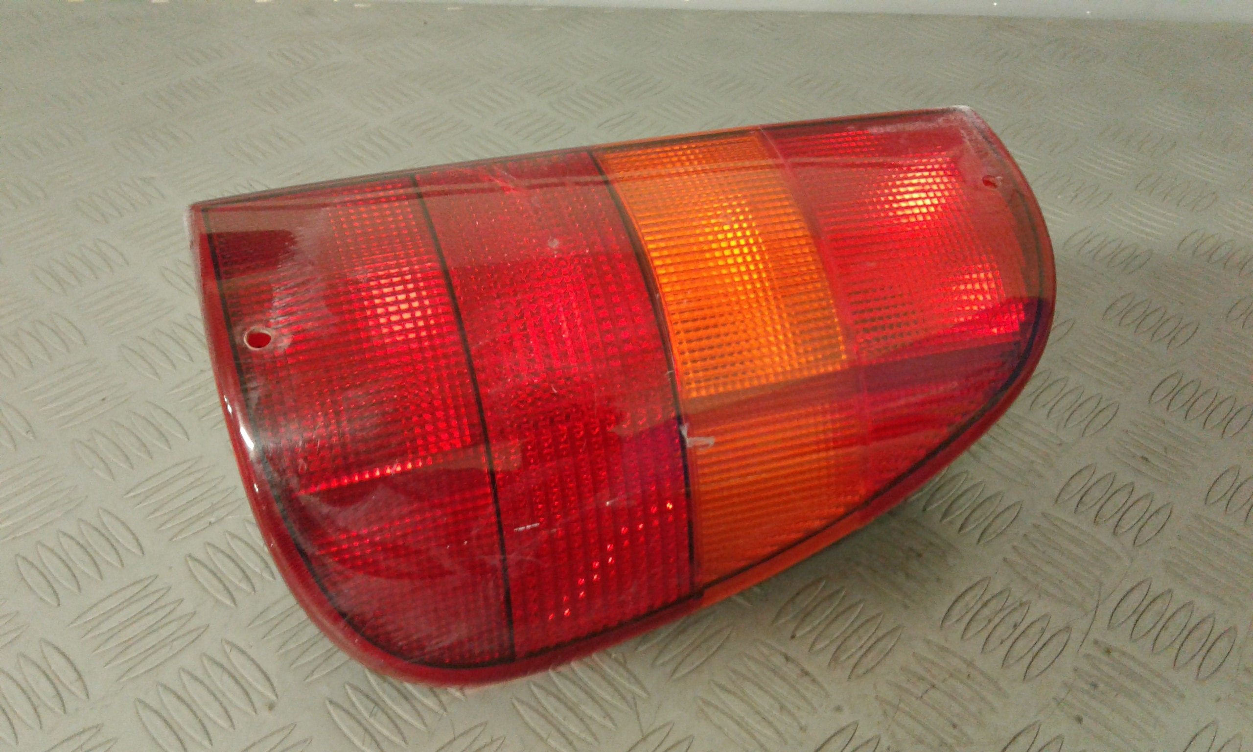 Stop posteriore Destro Passeggero VOLKSWAGEN Caddy 2 Serie