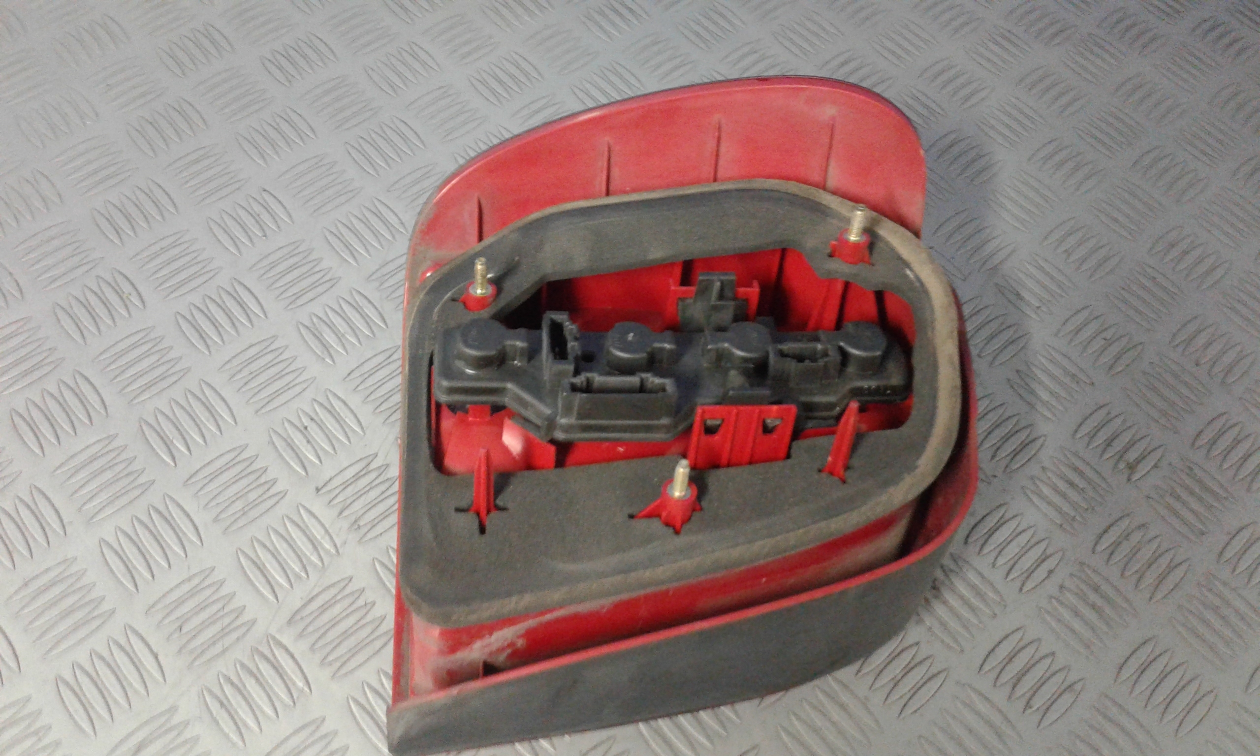 Stop posteriore Destro Passeggero VOLKSWAGEN Polo 3 Serie