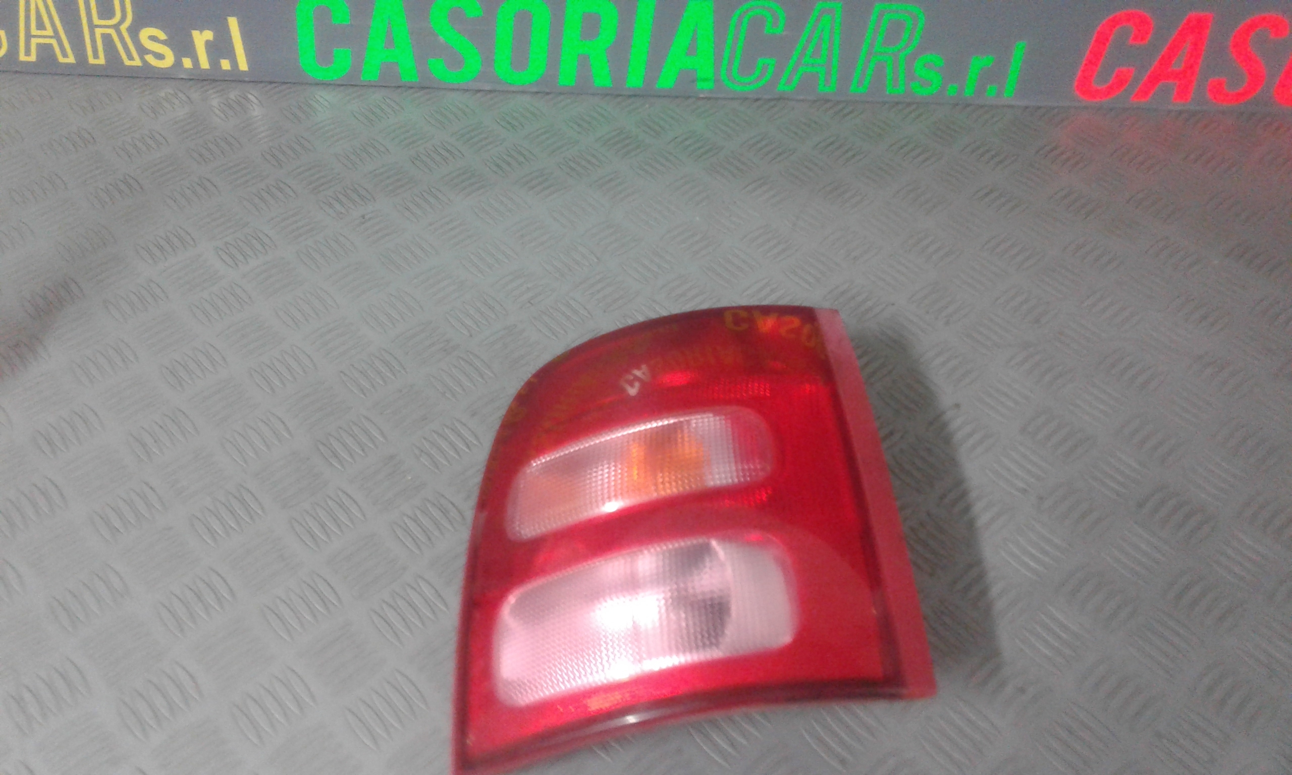 Stop posteriore Destro Passeggero NISSAN Micra 3 Serie