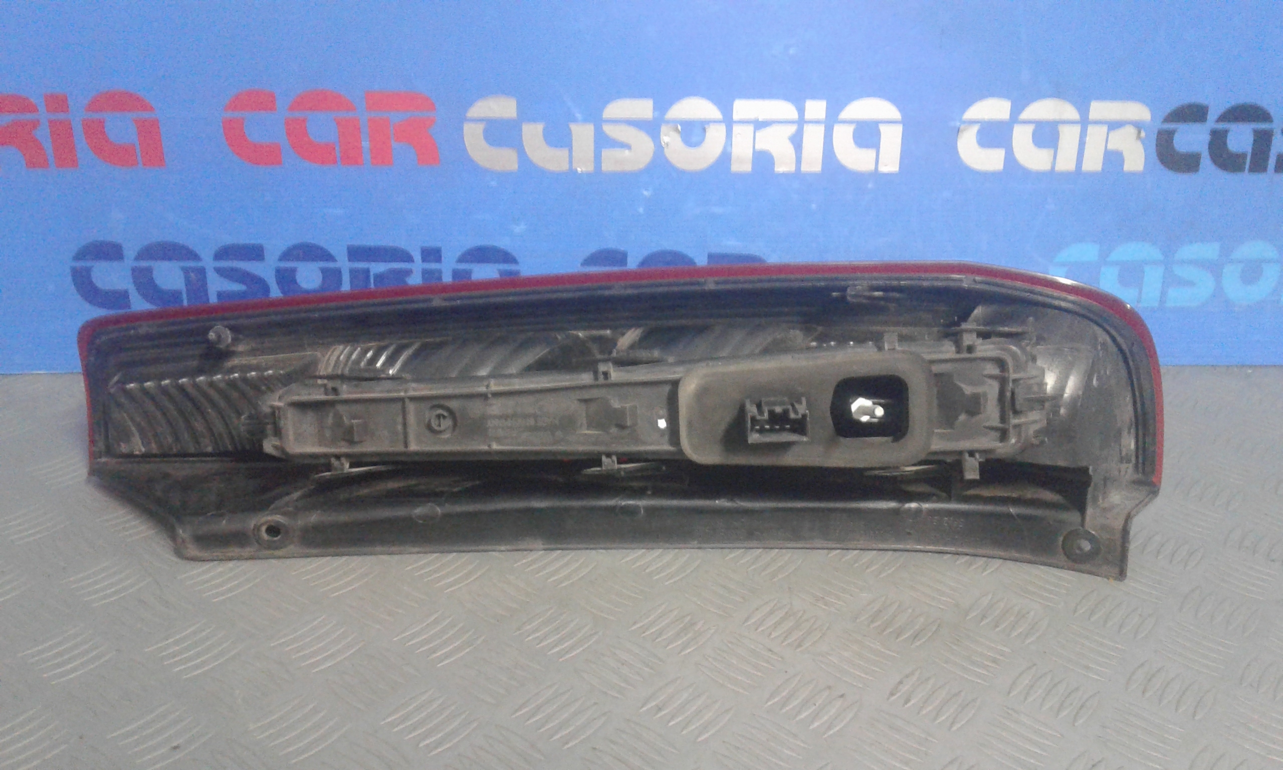 Stop Posteriore sinistro lato Guida FORD Fiesta 4 Serie