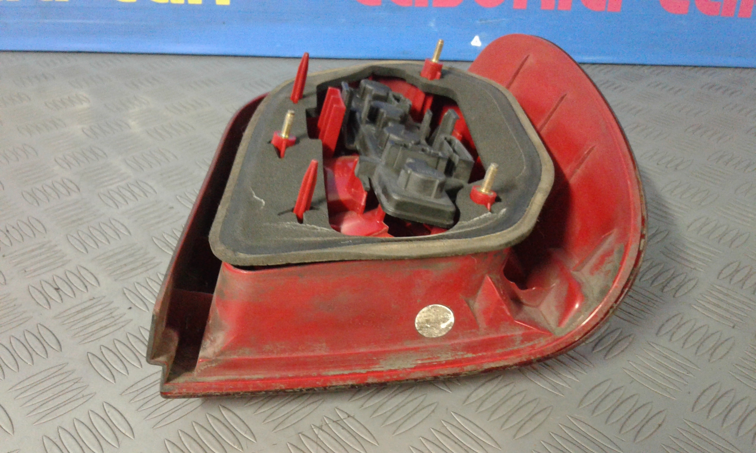 Stop Posteriore sinistro lato Guida VOLKSWAGEN Polo 3 Serie