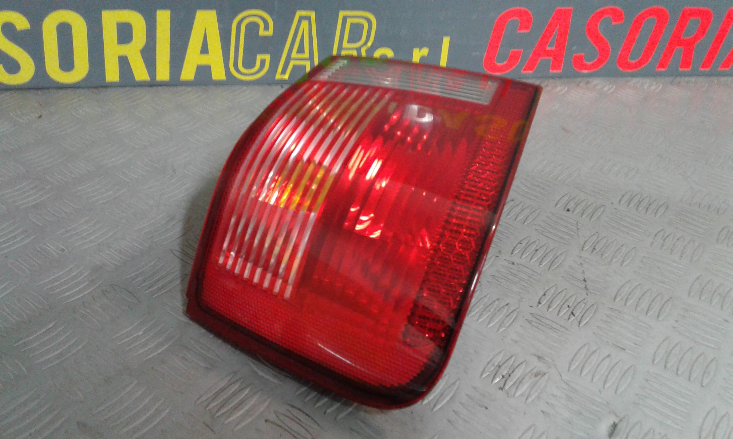 Stop Posteriore sinistro lato Guida SEAT Ibiza 4 Serie