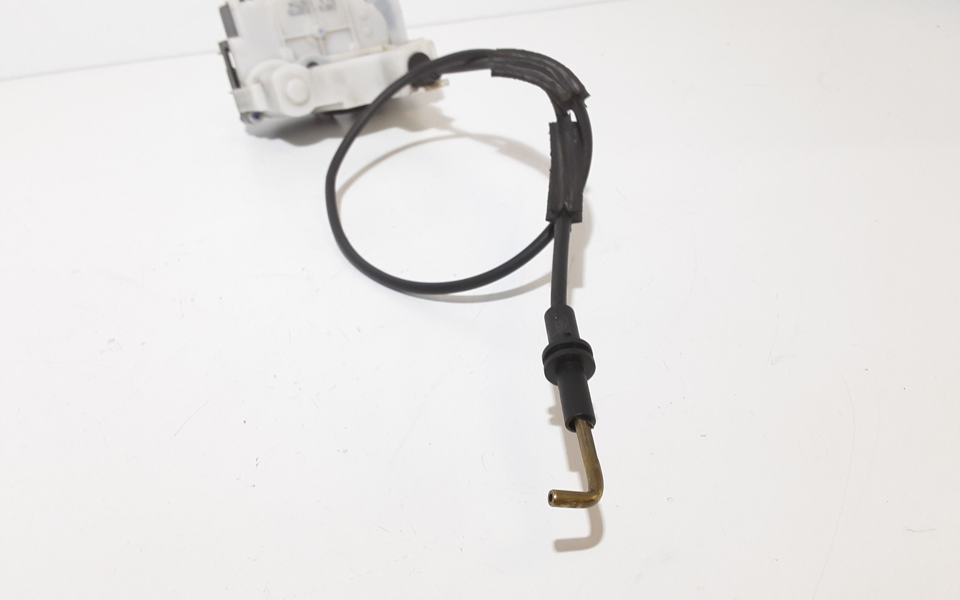 Serratura Anteriore Destra FIAT 500 Serie (07>14)