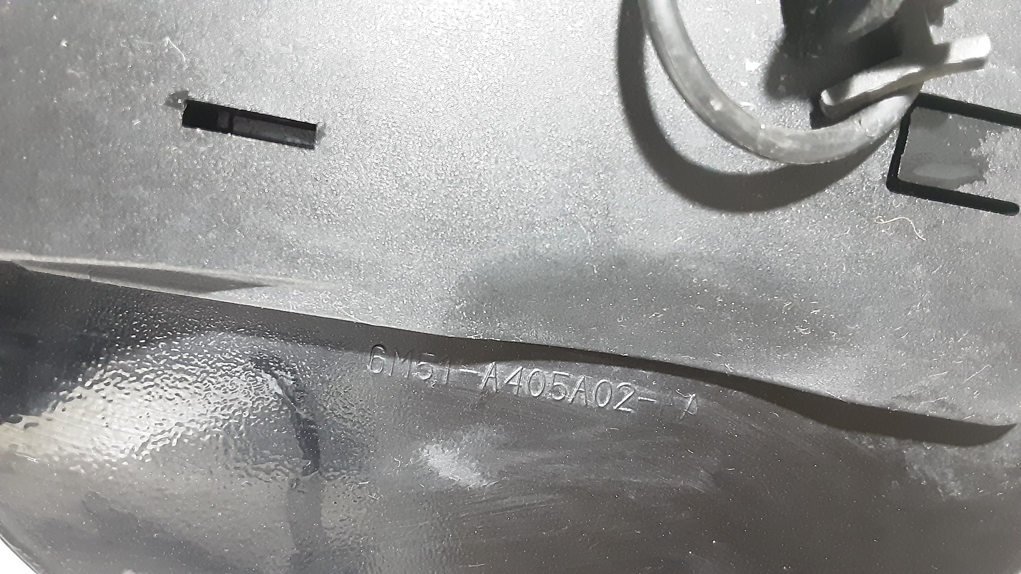 Sportellino Carburante FORD Focus Berlina 3 Serie