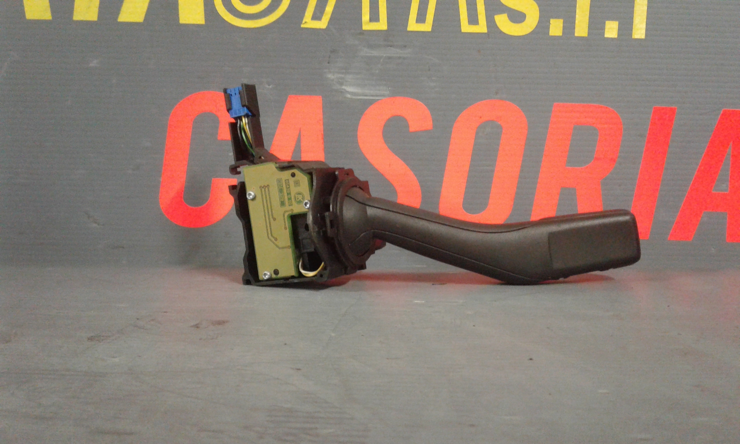 Devioluci VOLKSWAGEN Golf 5 Berlina