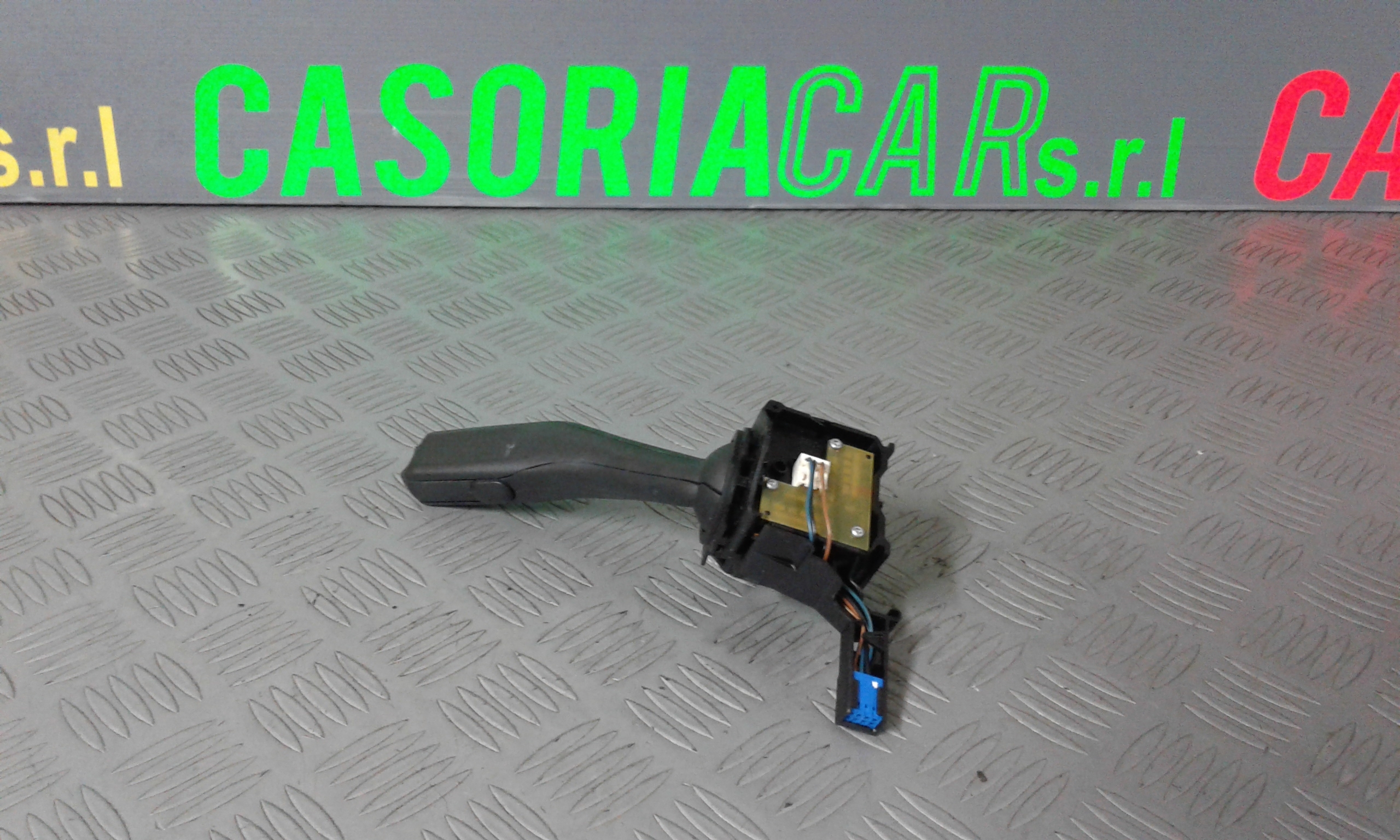 Devioluci VOLKSWAGEN Golf 5 Berlina