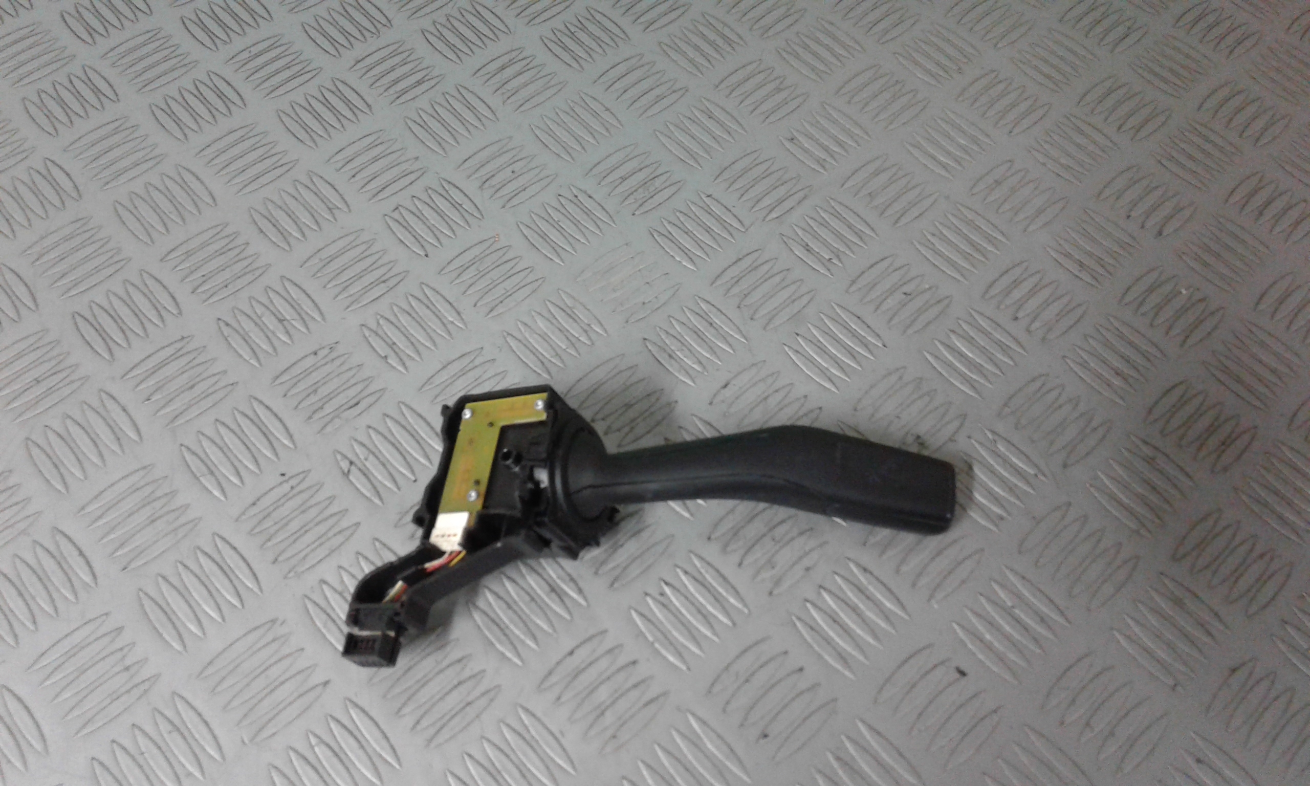 Devioluci VOLKSWAGEN Golf 5 Berlina